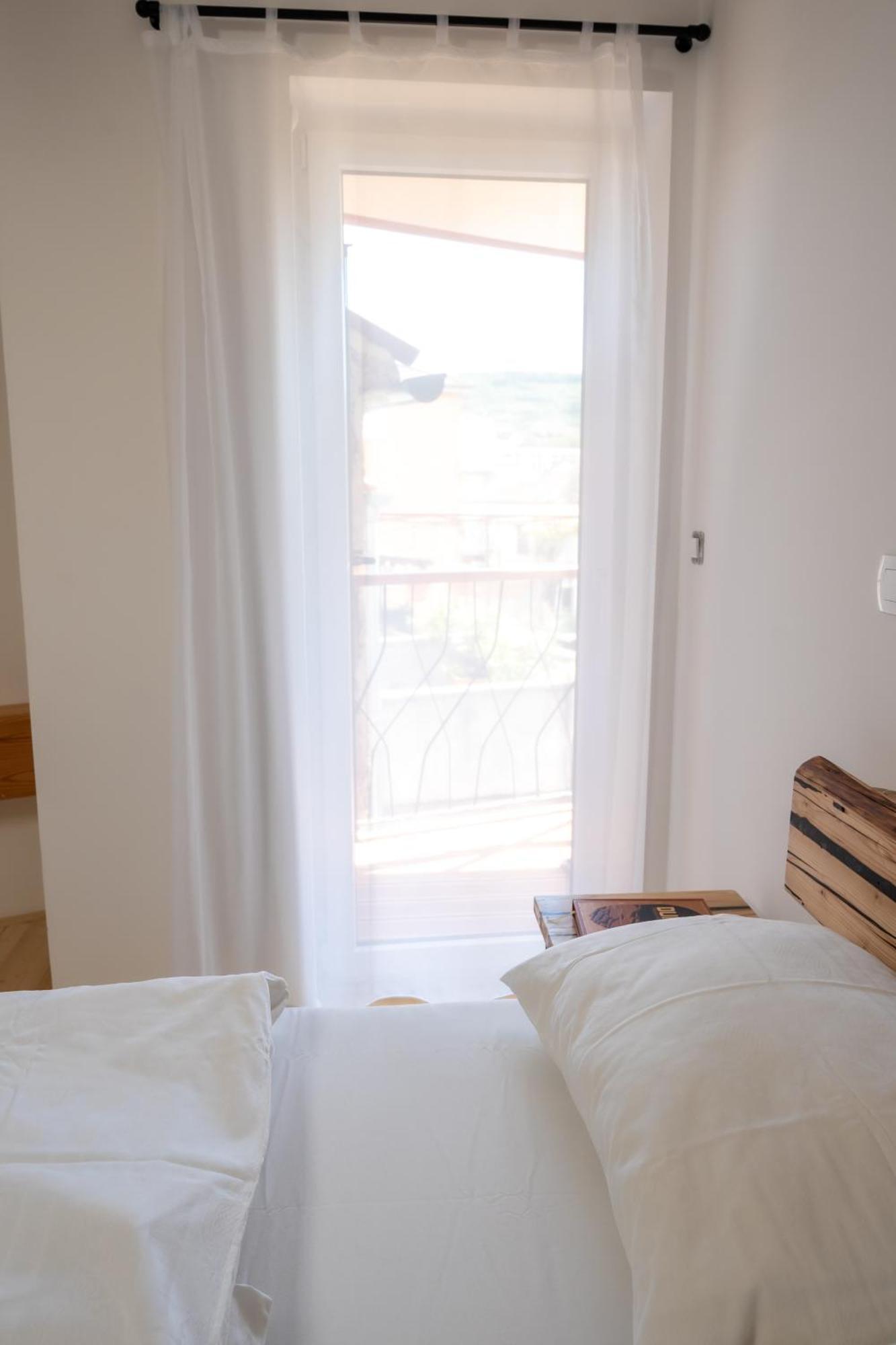 Island Apartments Izola Habitación foto
